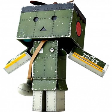 Revoltech Yotsuba&!: Danboard Mini Zero Fighter Model 52 Ver.