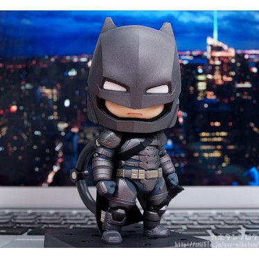 nendoroid batman justice edition